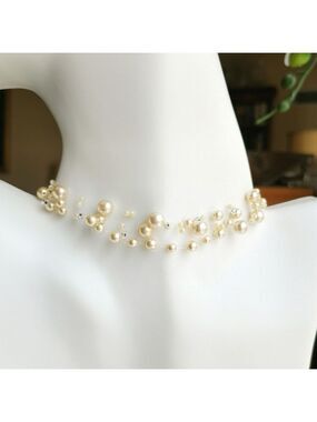 Cream pearl illusion necklace 🆕